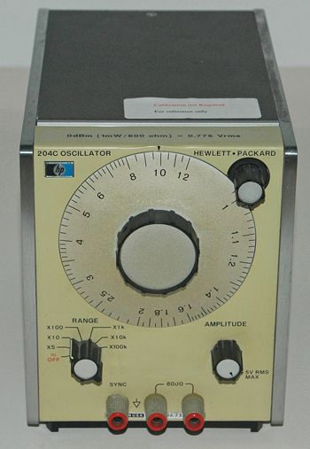 Hewlett Packard Audio-Oszillator Modell 200AB